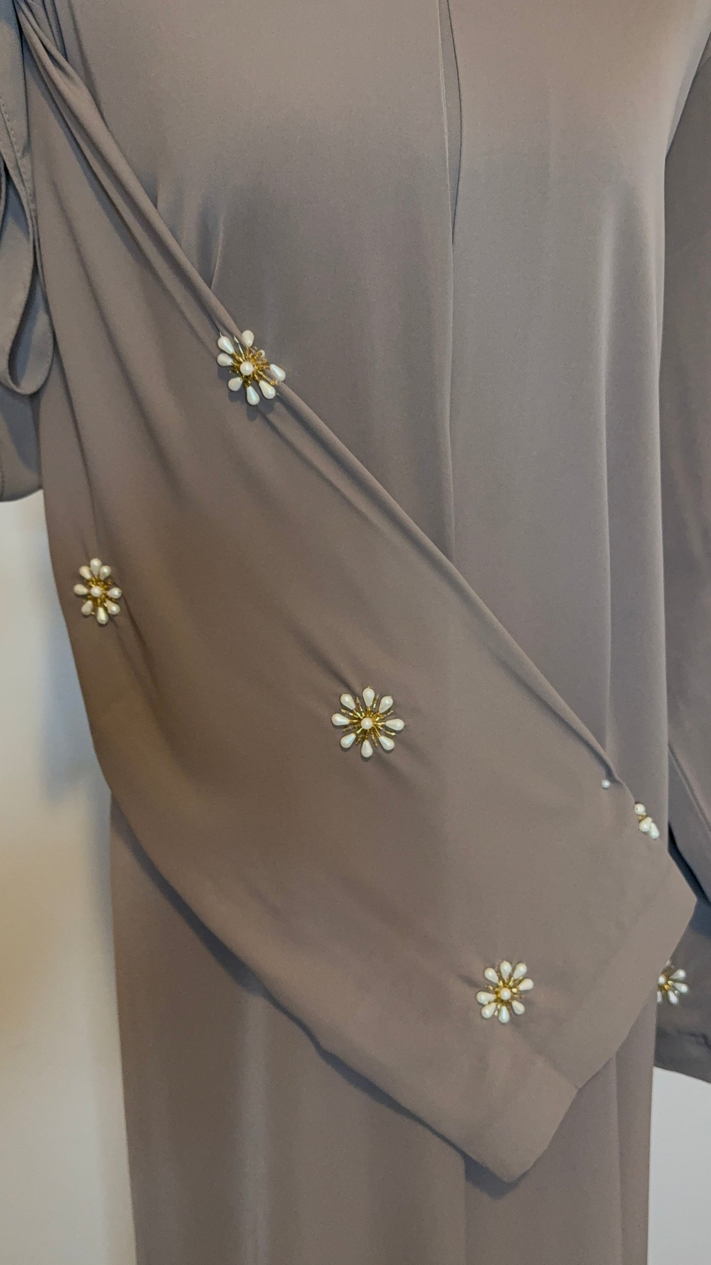 Pearl Blossom Abaya